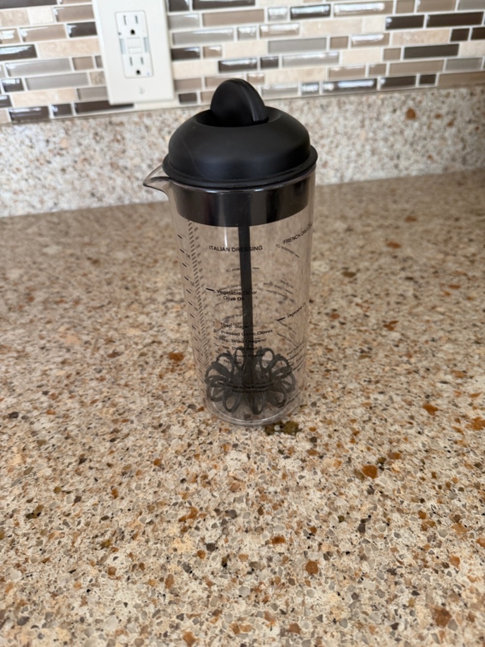 Black Salad Dressing Mixer Bottle with Built-In Whisk